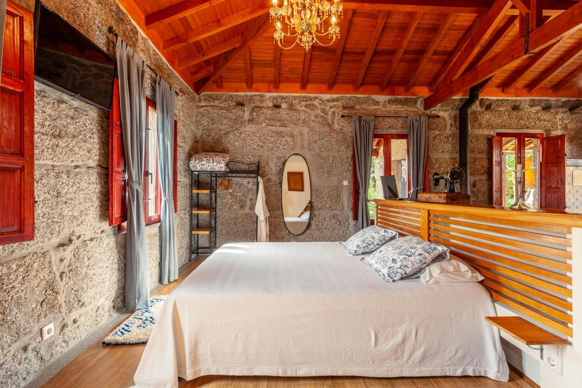 הוילה גימראייש Casa Da Benfeitoria מראה חיצוני תמונה
