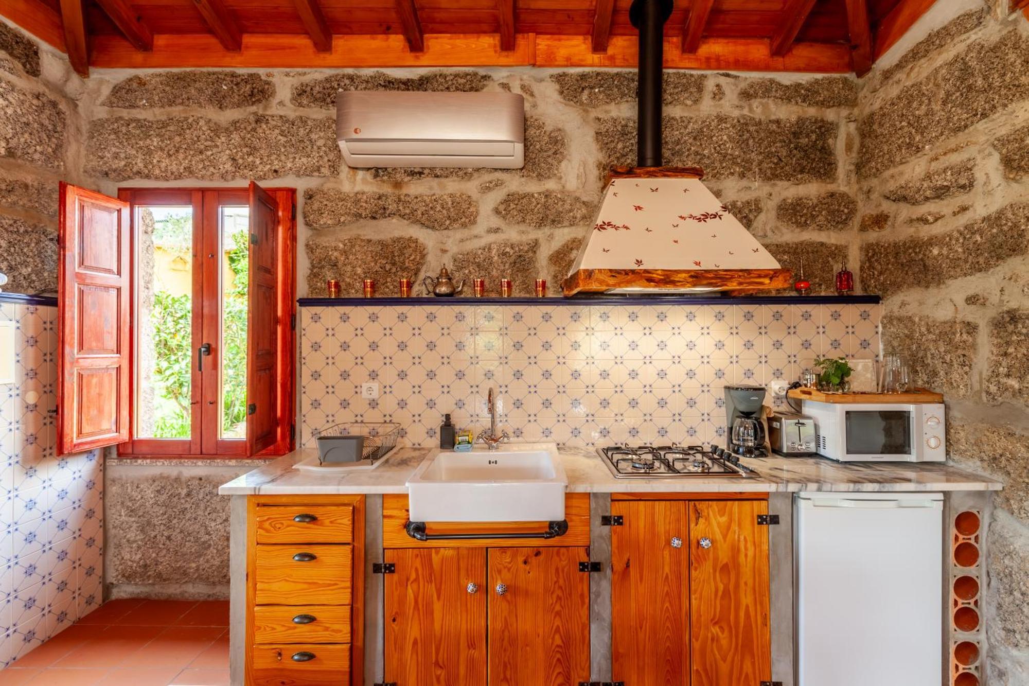 הוילה גימראייש Casa Da Benfeitoria מראה חיצוני תמונה